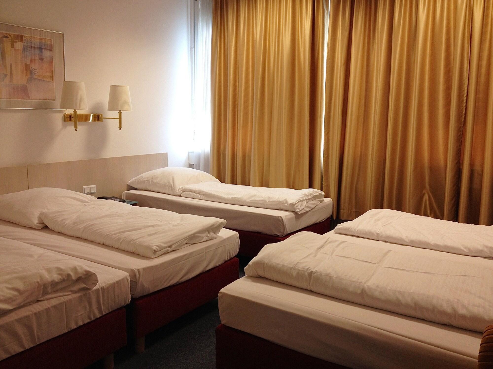 Hotel New Fair Munich Messe Extérieur photo